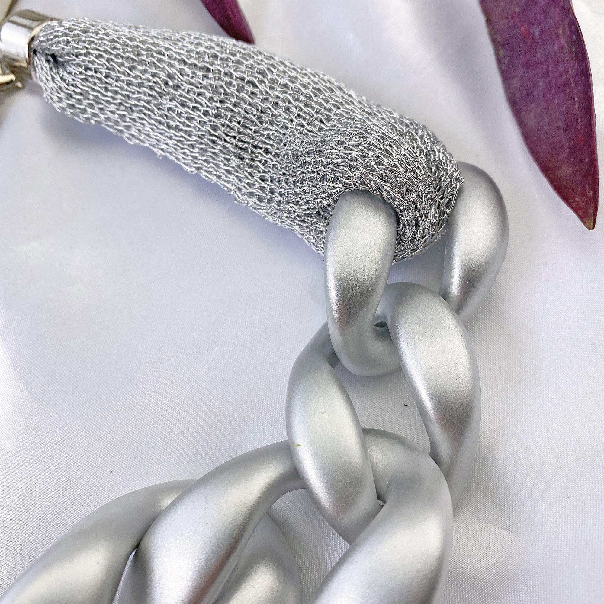 Bocar Statement Chunky Fashion Acrylic Beads Choker Cube Link Chain Necklace for Women Gifts - Image 4