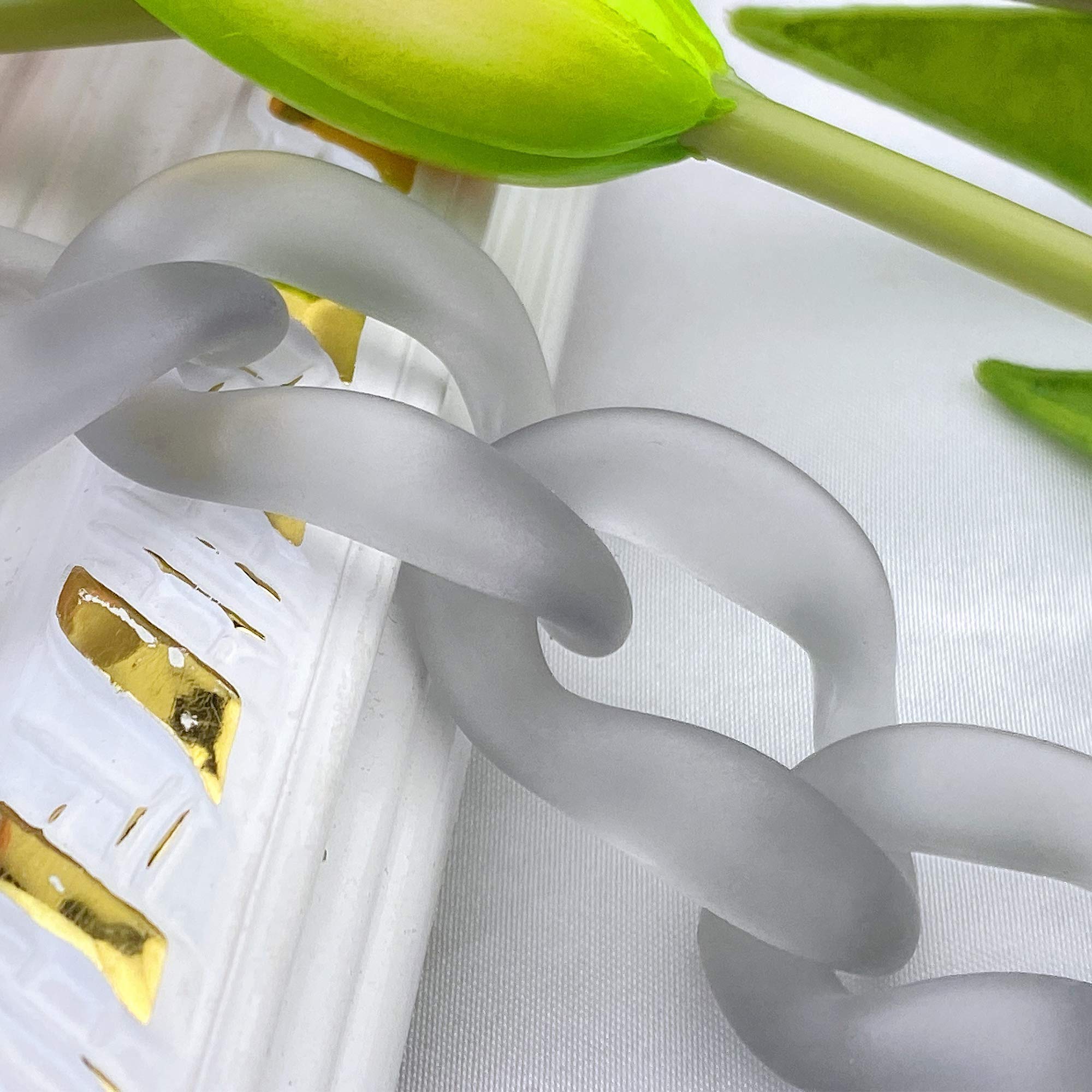 Bocar Statement Chunky Fashion Acrylic Beads Choker Cube Link Chain Necklace for Women Gifts - Image 4